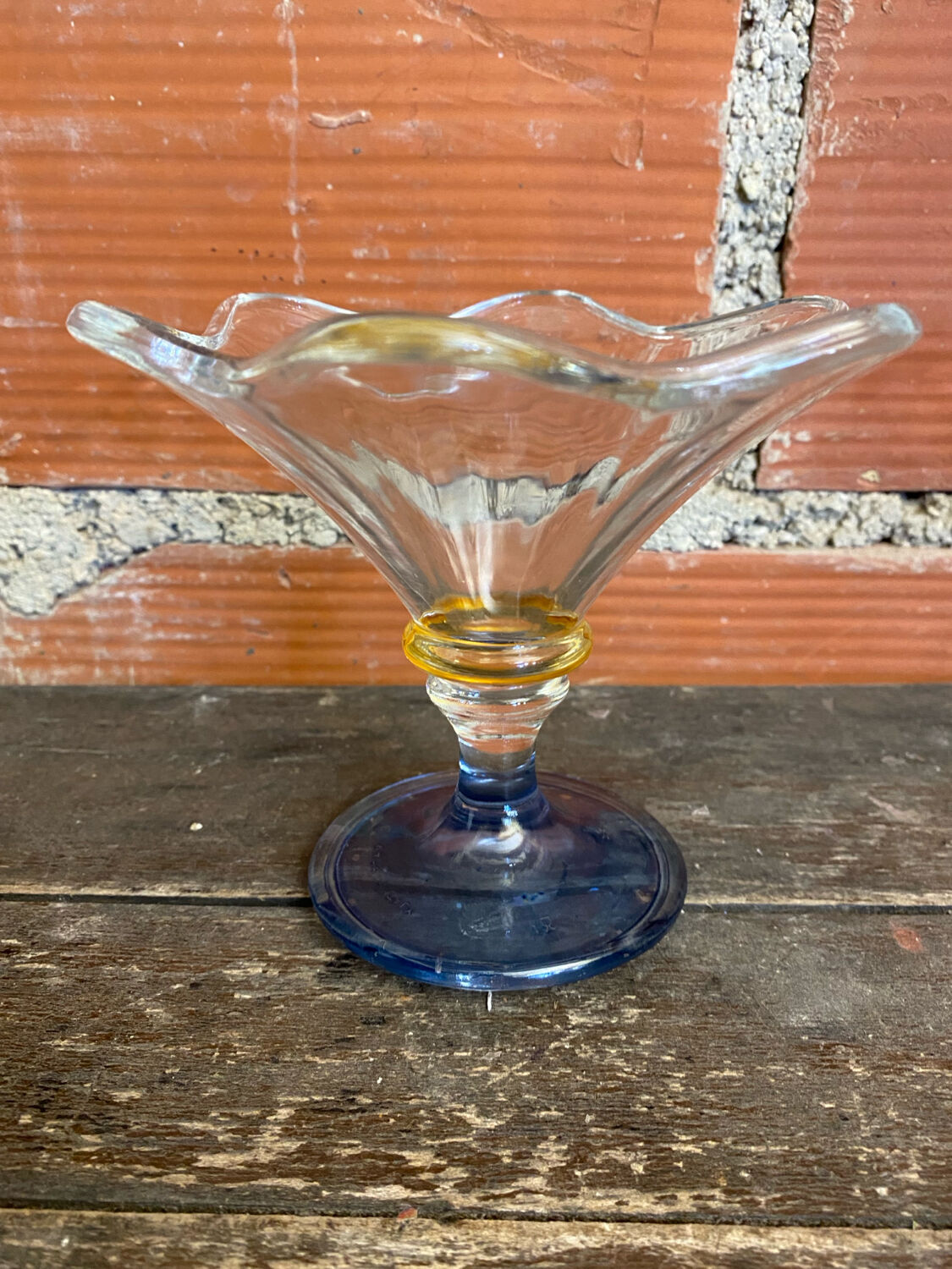 Set of 6 Ice Cream Bowls Design LA ROCHERE Coloured Glass France #D848