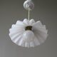 Suspension vintage en opaline plissee