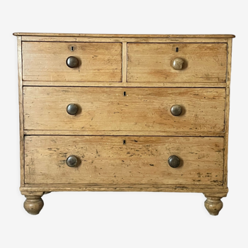 Commode anglaise en bois de pin