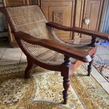 Colonial chair
