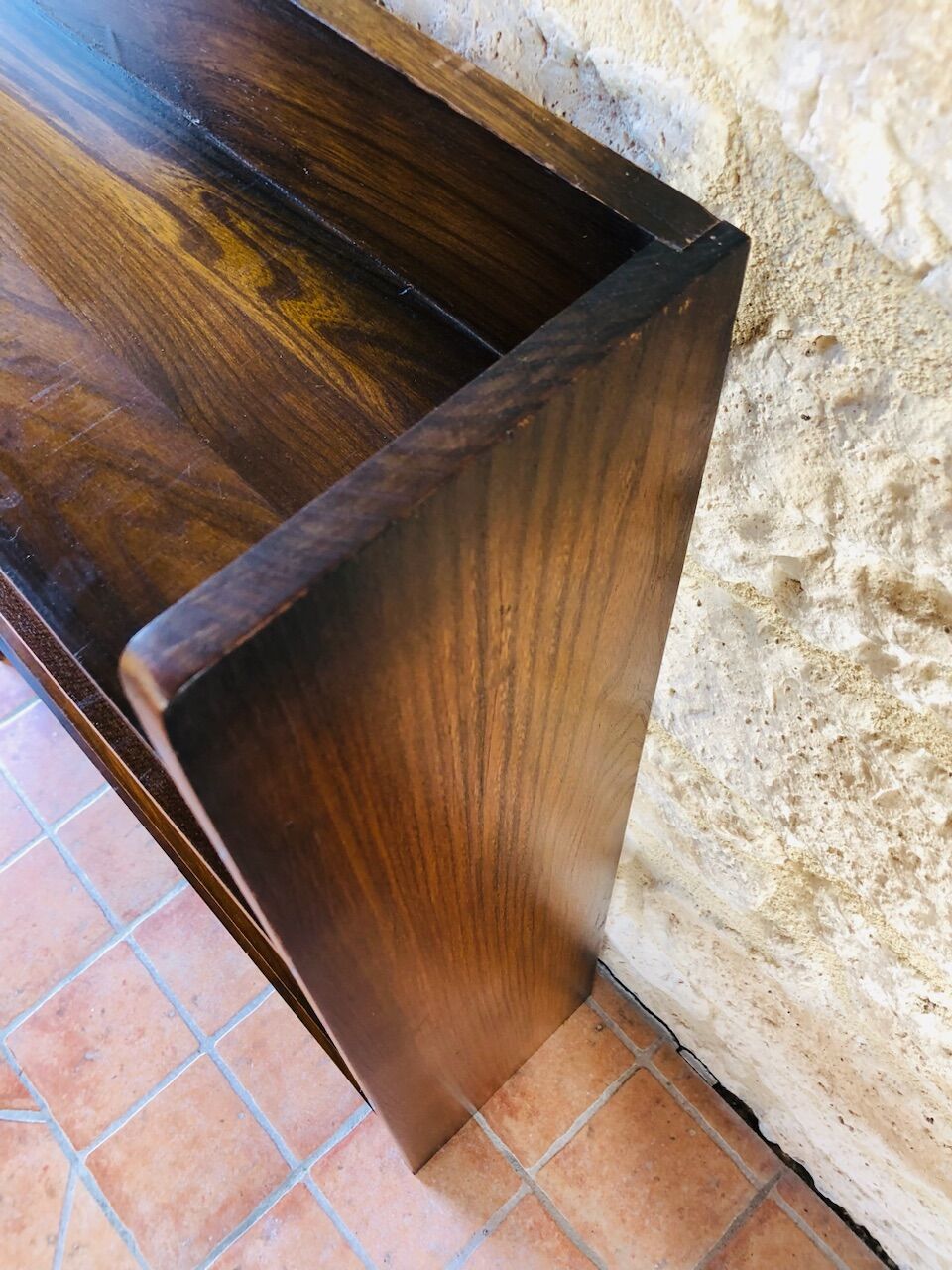 Vintage stand-pedding, Scandinavian style shelf by Herbert Gibbs, circa 60