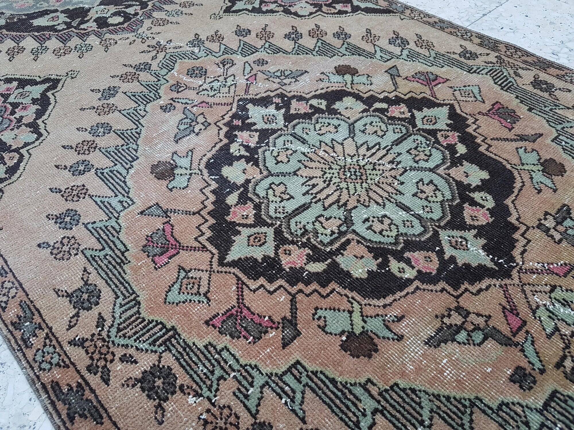 Vintage Turkish hallway rug 107x384 cm