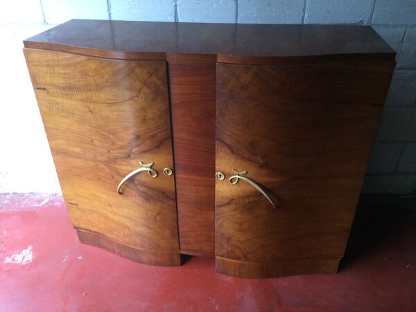 Buffet art deco en loupe de noyer