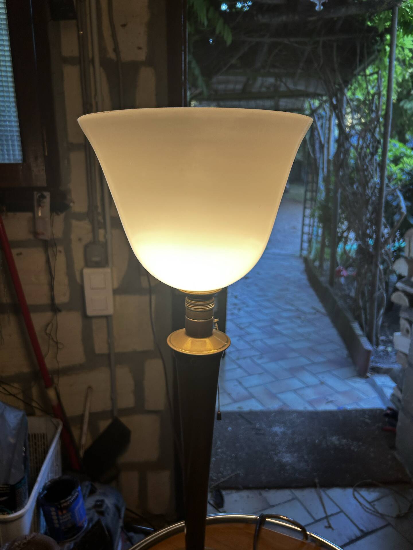 Vintage Mazda lamp from the 1940s.