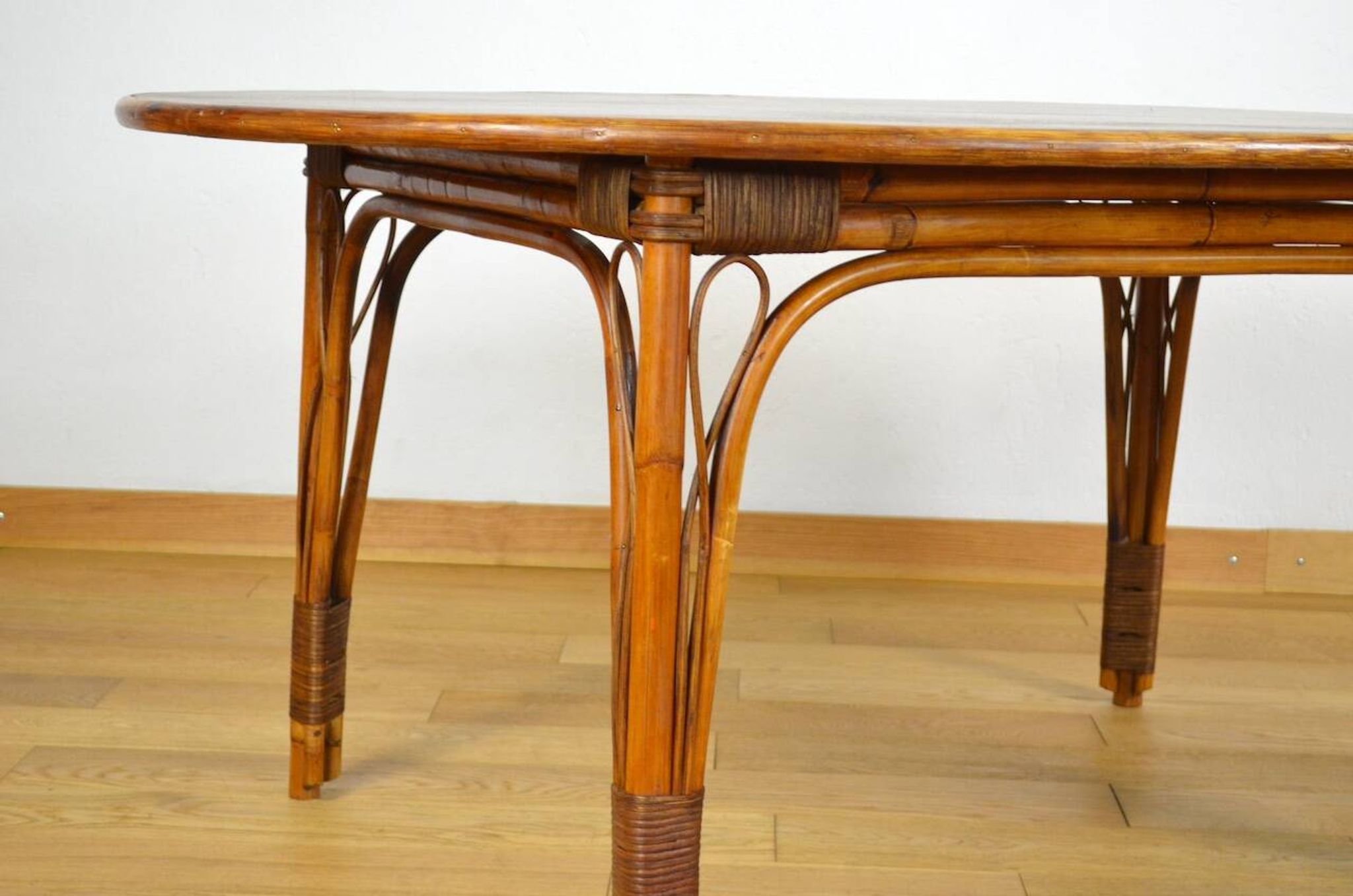 Table de Repas Vintage Ovale en Bambou et Rotin 1980