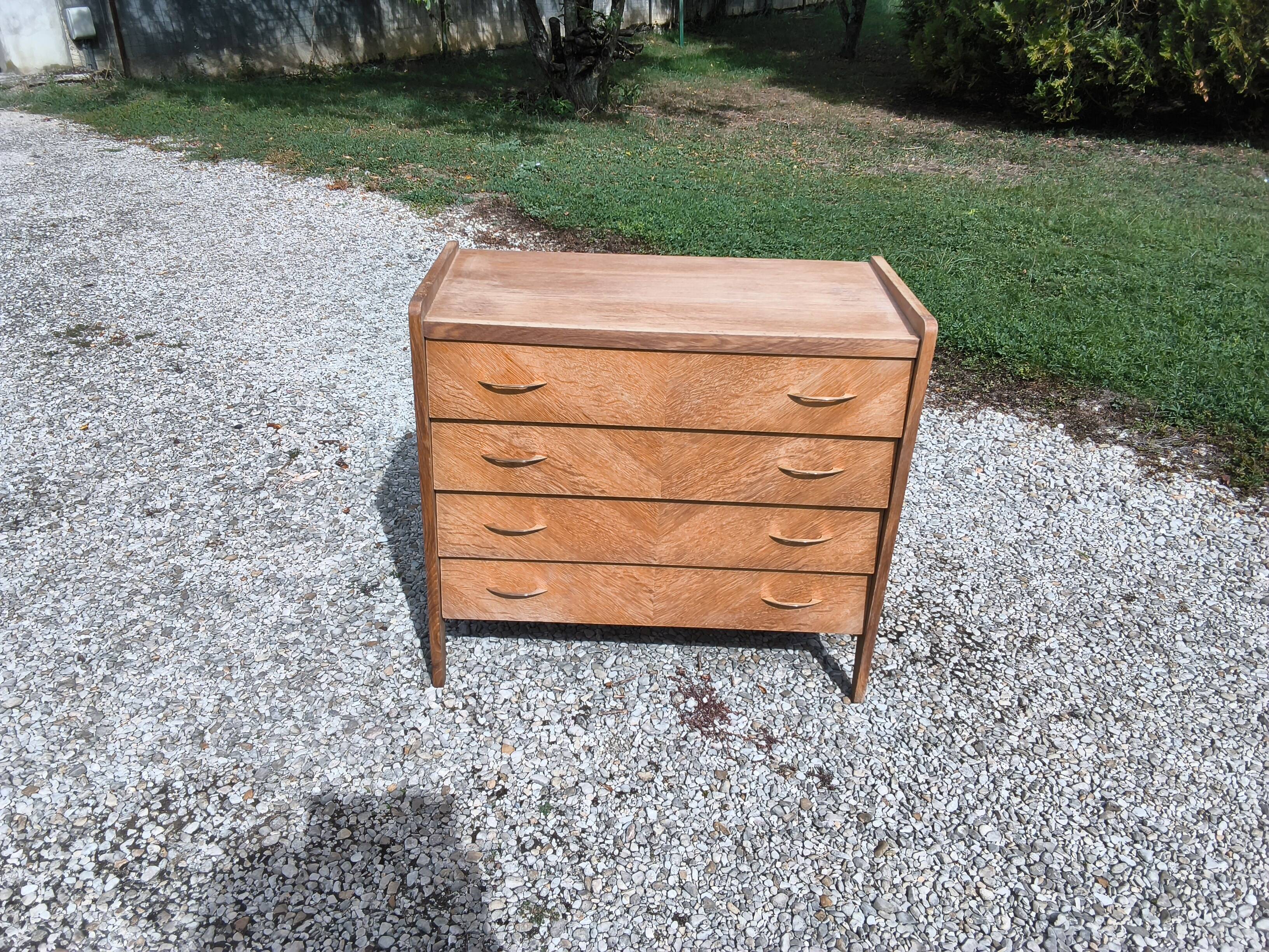 Commode
