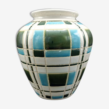 Glazed ceramic plaid vase