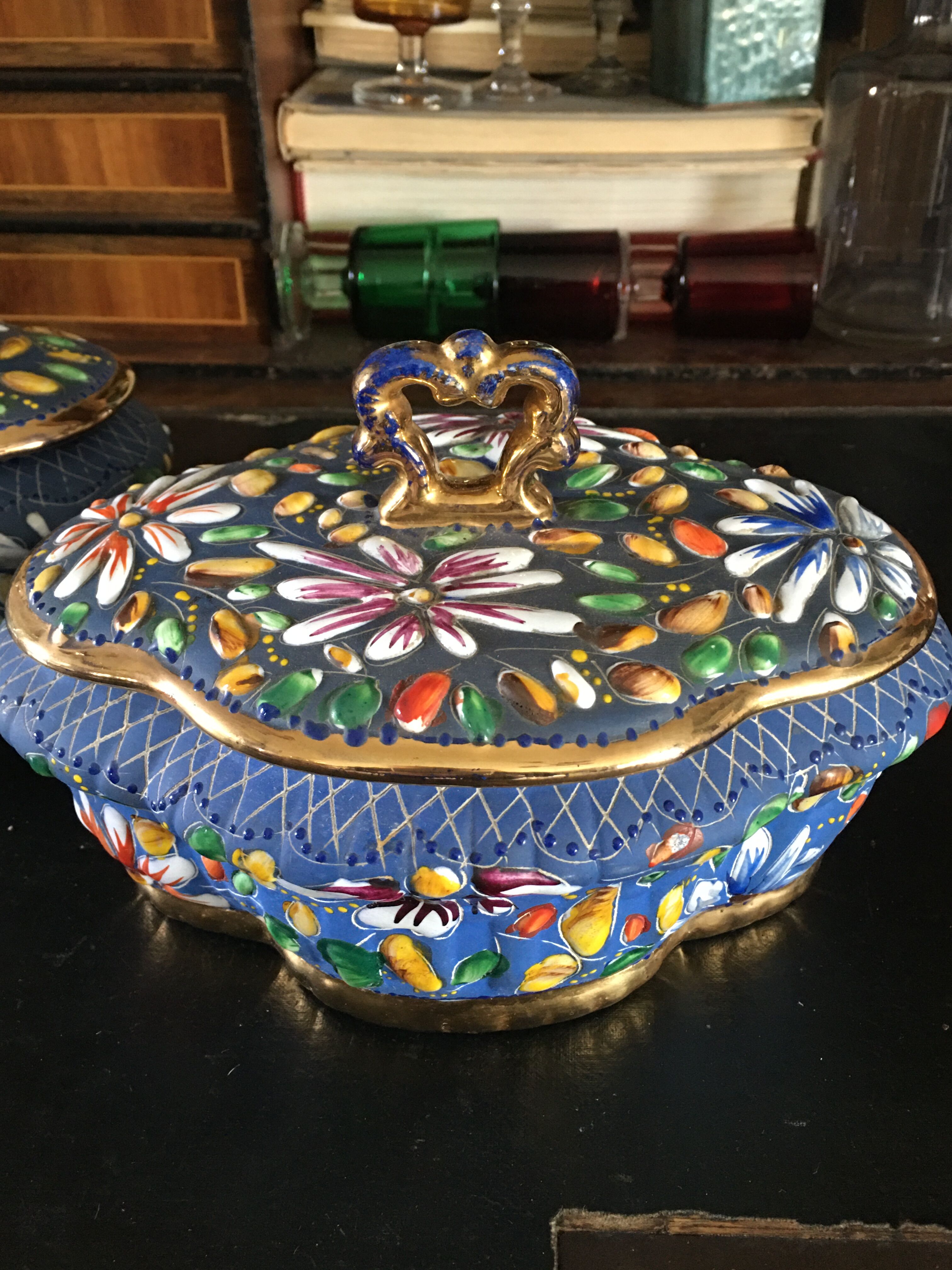 Paire de bonbonnières de H. Bequet