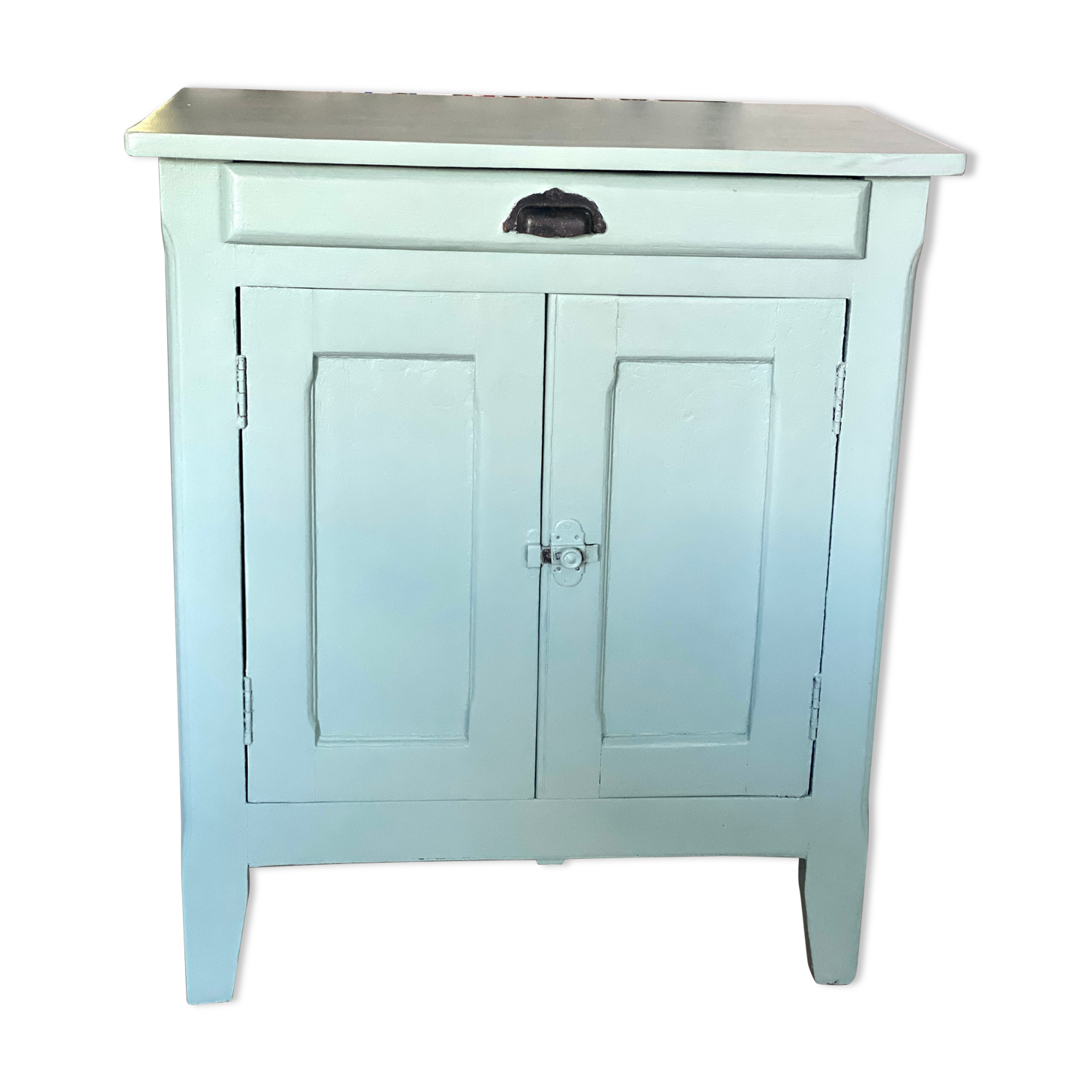 Buffet parisien vert mint