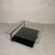 Glass coffee table 110 x 110 cm in the style of Rolf Benz and Metaform