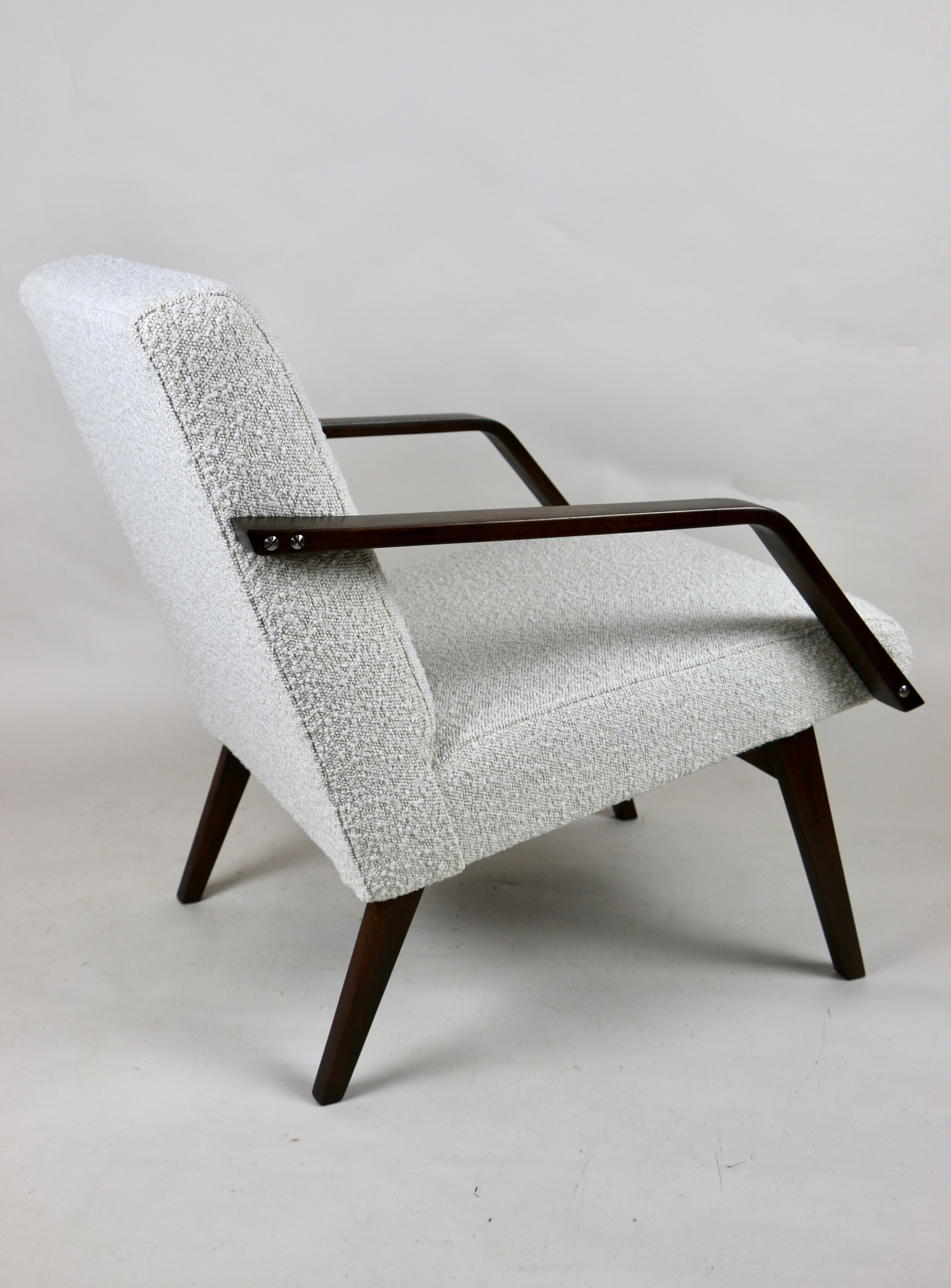 Vintage white Boucle Club Armchairs, 1970s