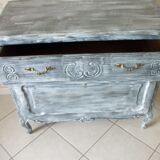 Shabby chic furniture