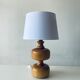 Lampe en bois tourné