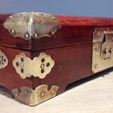 Jewelry box, Chinese jade stone - Wood - Mahogany, Brass
