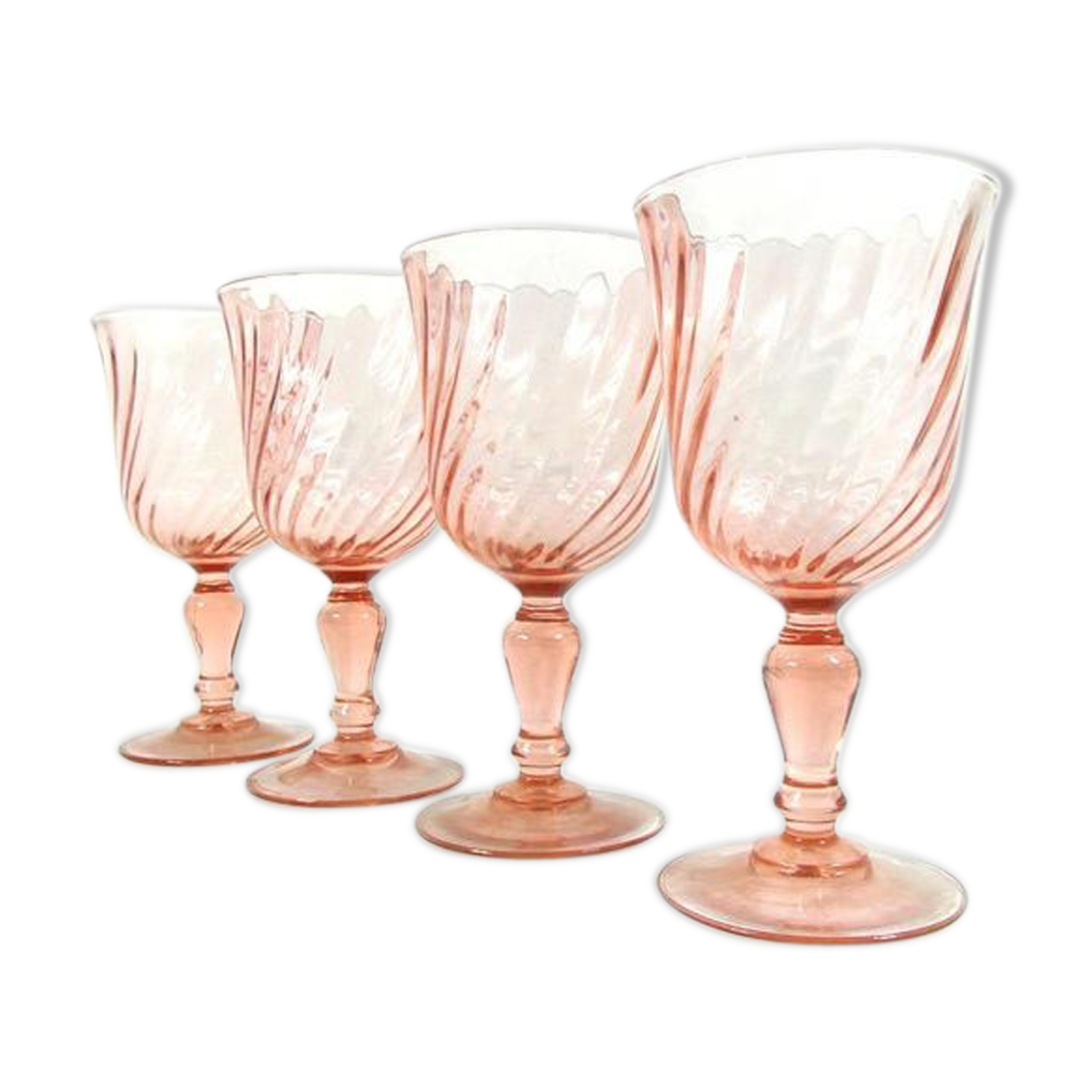Lot of 4 glasses a wine or water, roses from Arcoroc