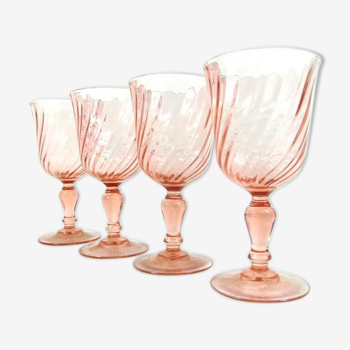 Lot of 4 glasses a wine or water, roses from Arcoroc