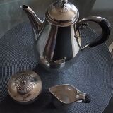 Georg Jensen - Johan Rohde - Three-piece silver coffee service 'Pattern Cosmos Pattern'