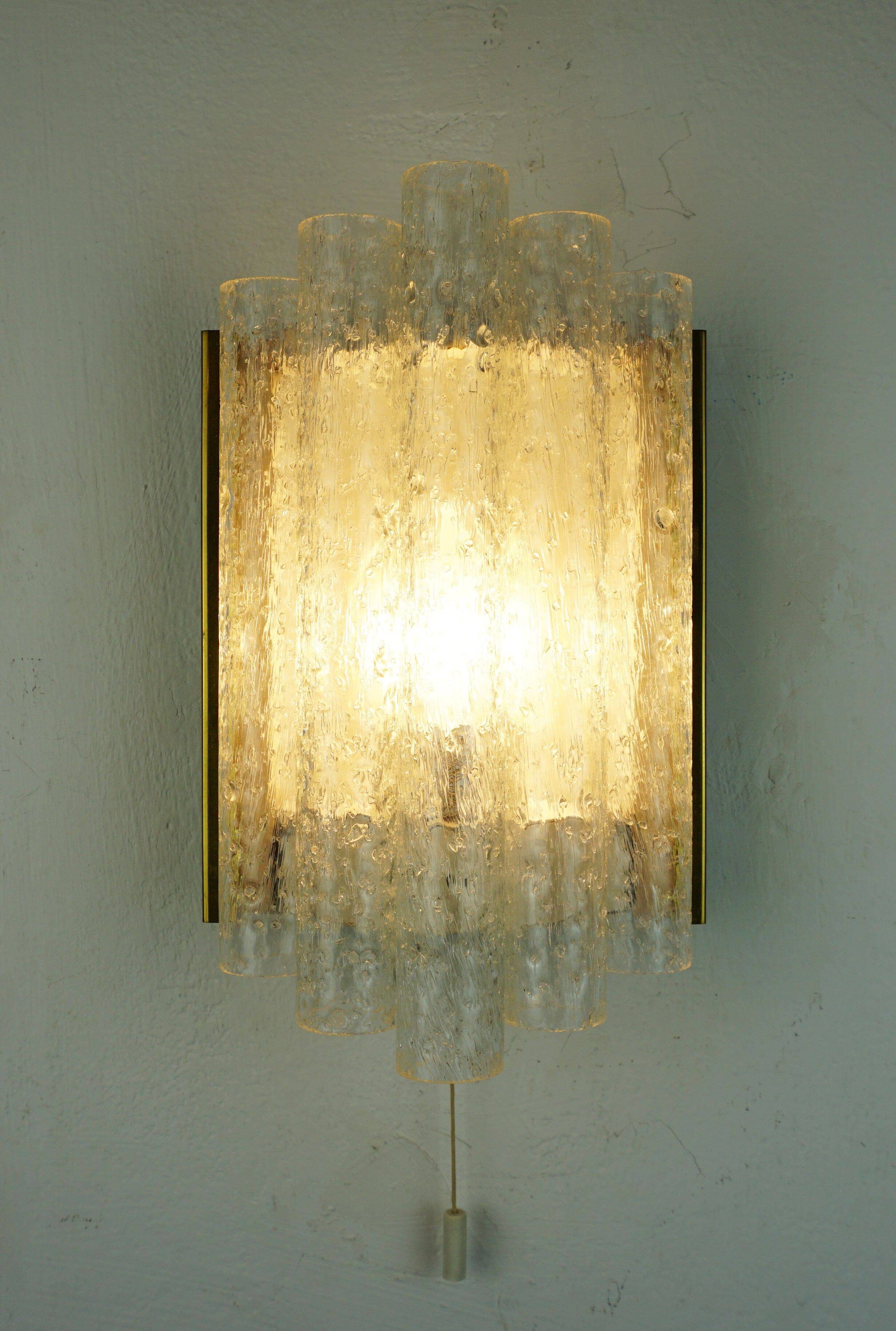 Applique murale doria avec 5 tubes en verre, lampe en verre glacé des années 1960, 2 disponibles