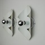 Pair of "folio" wall lights, space age, chromed metal, Italy, 1970