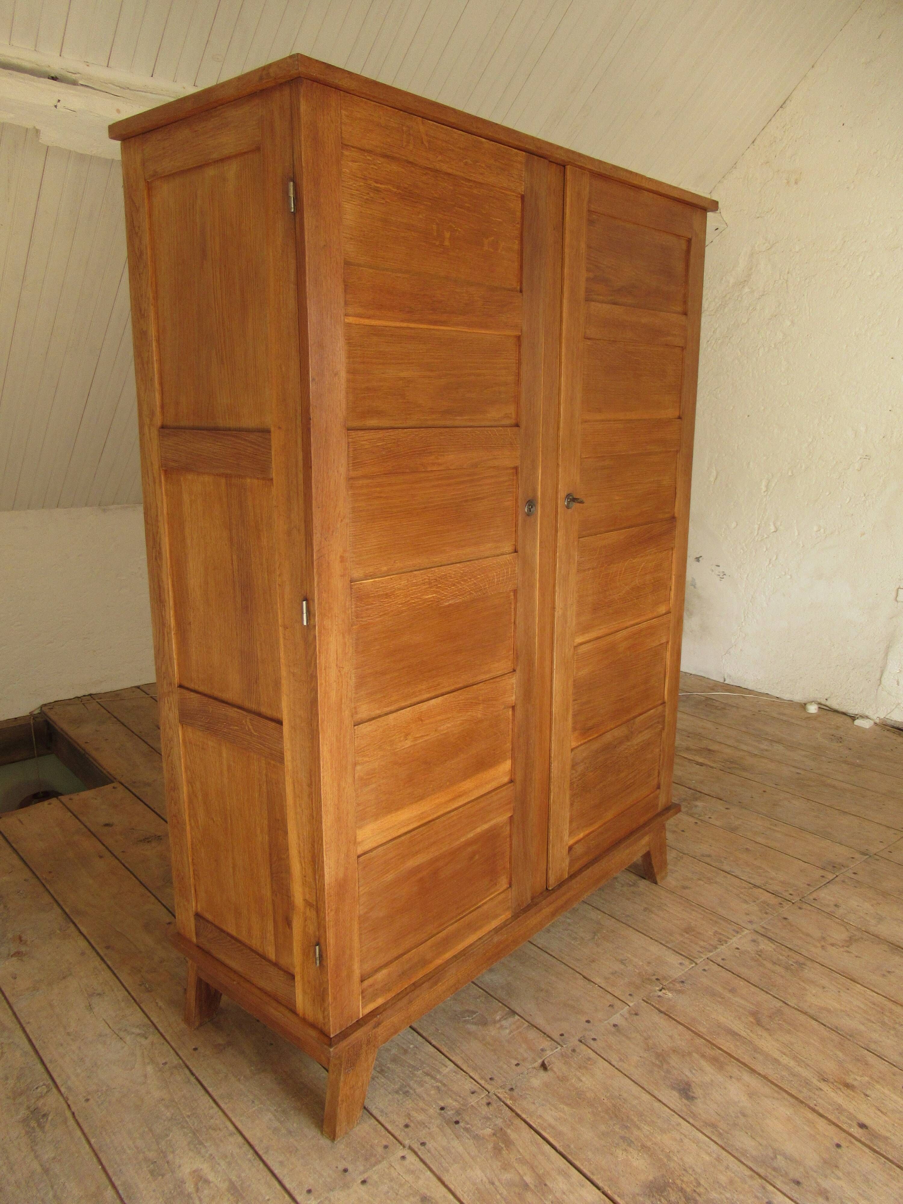 Armoire de René Gabriel.