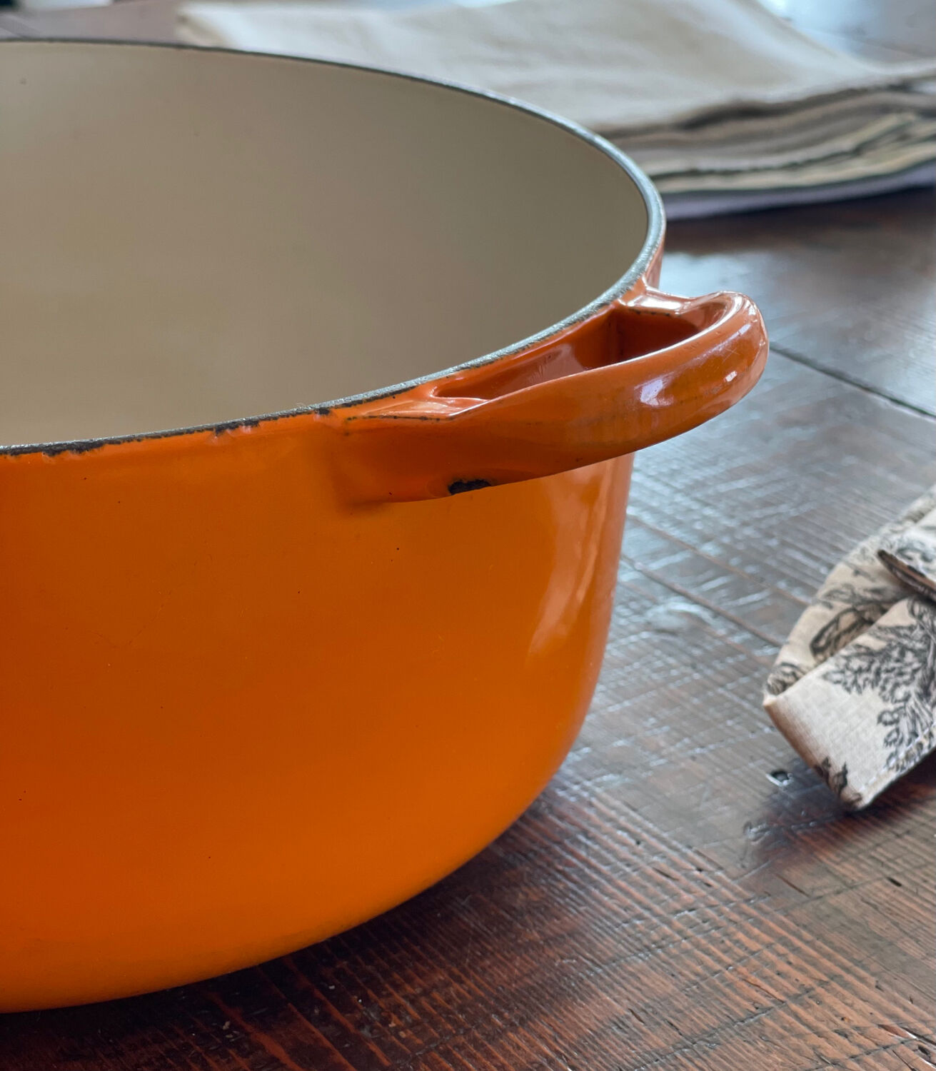 Cast iron casserole Le Creuset