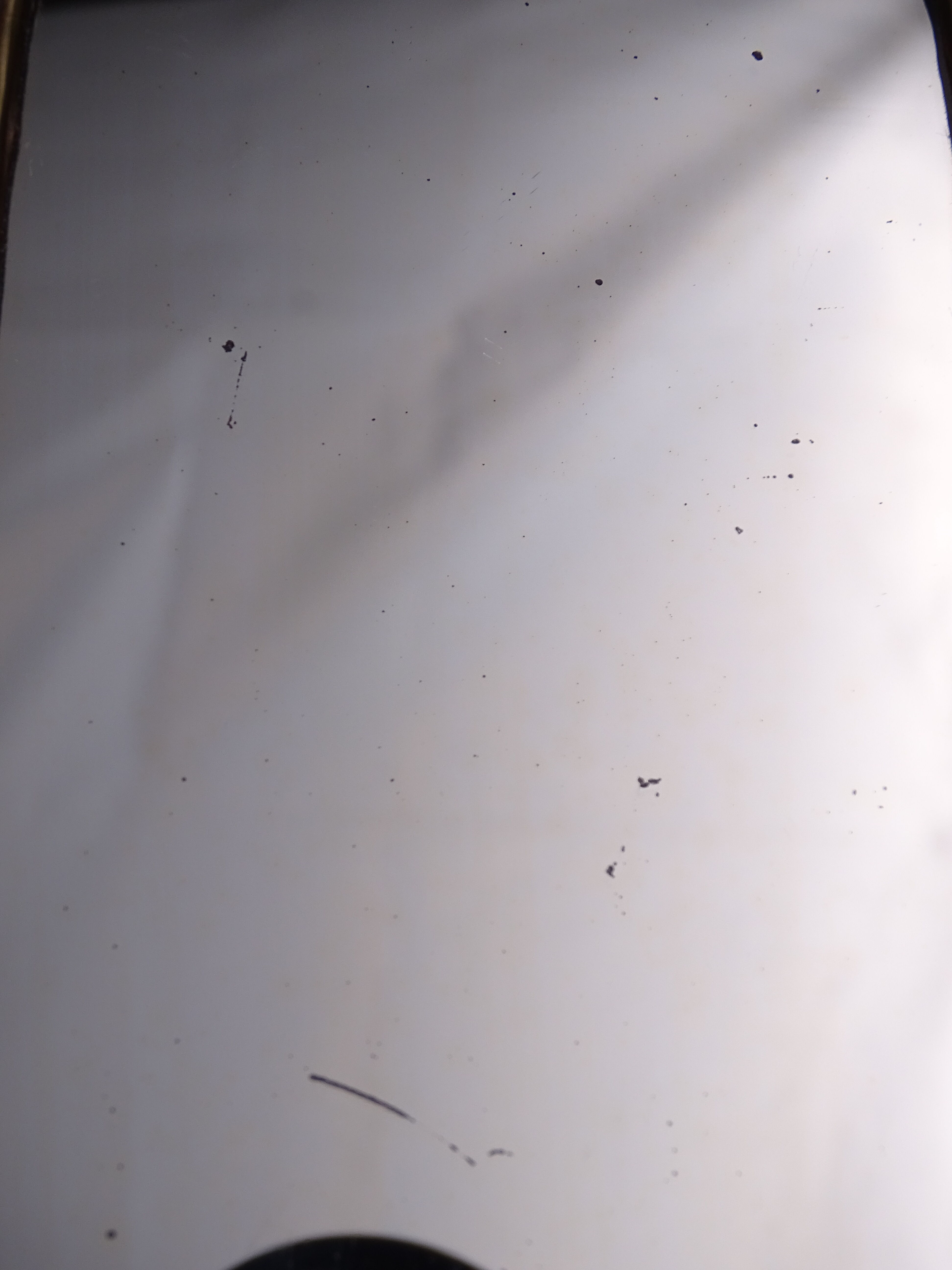 Oriental mirror in worked copper 24x15cm