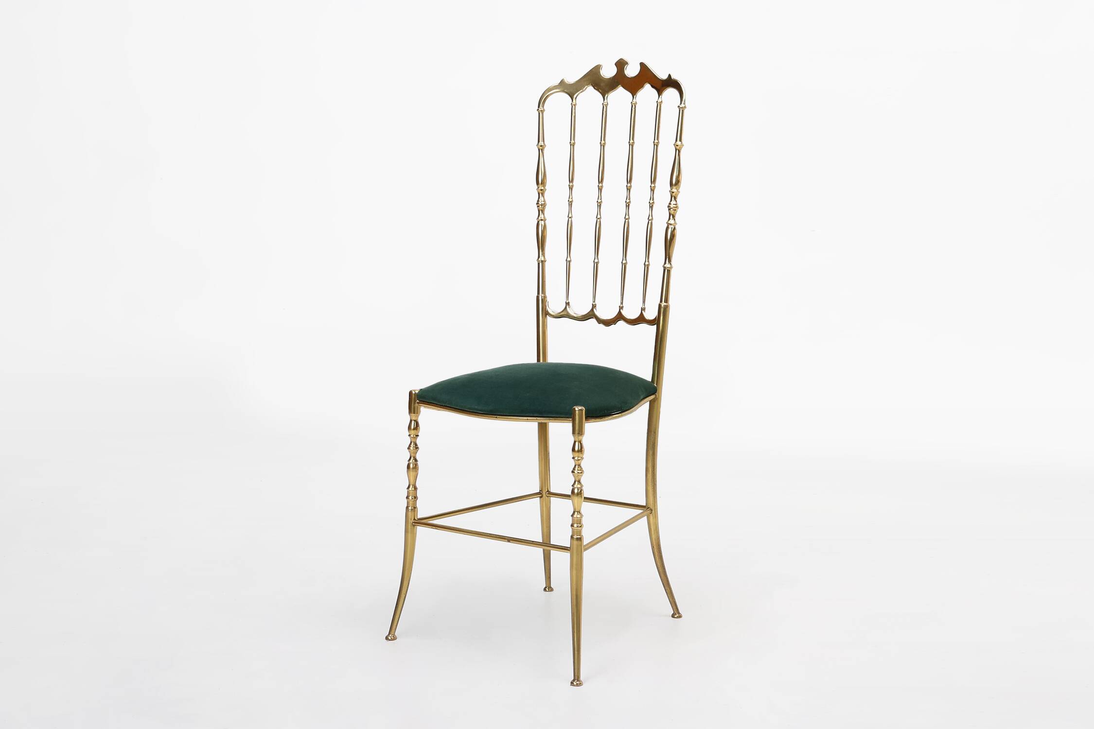 Iconic Chiavari chair by Giuseppe Gaetano Descalzi, Italy 1970s