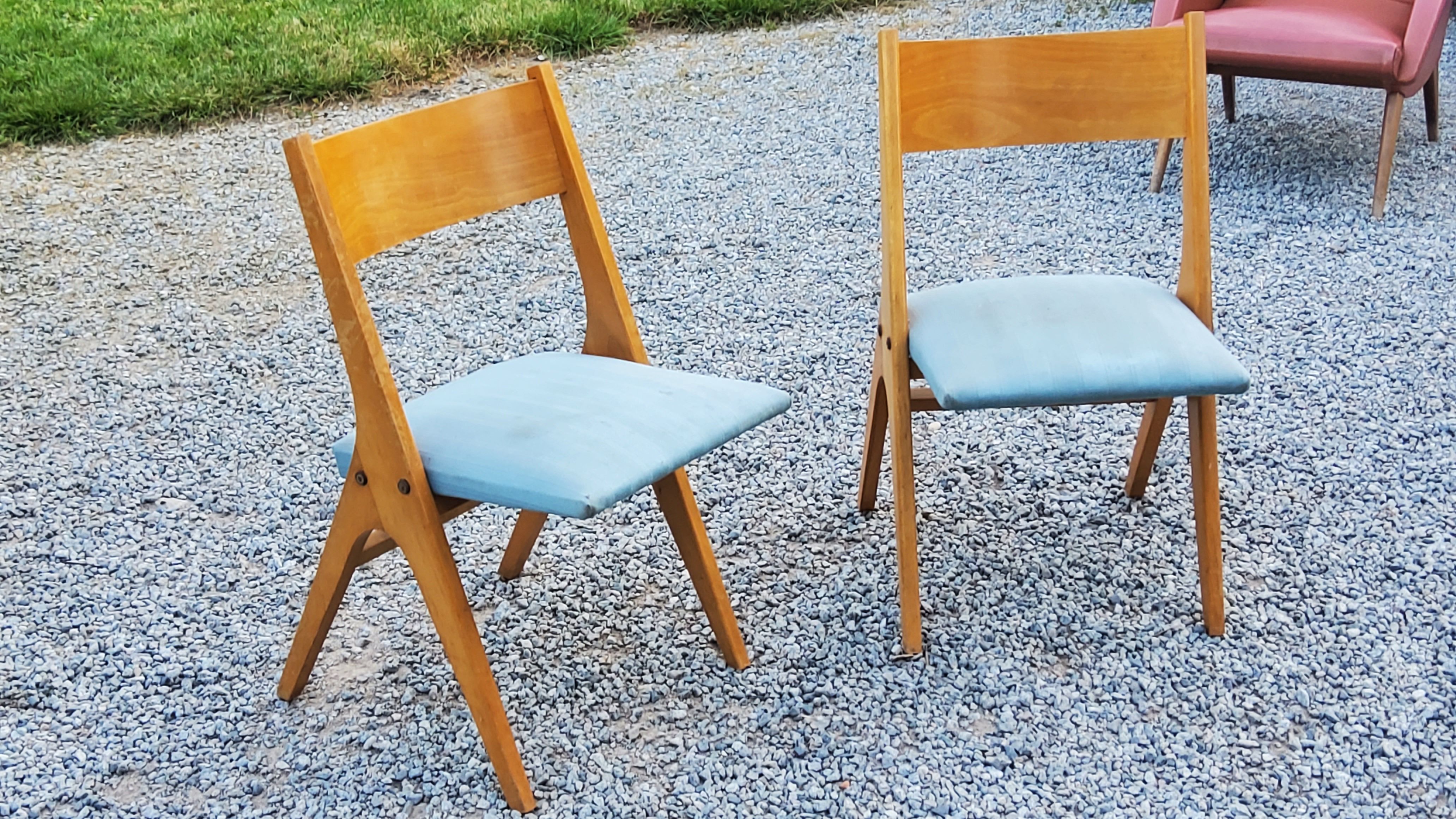 Pair of vintage chairs 50s