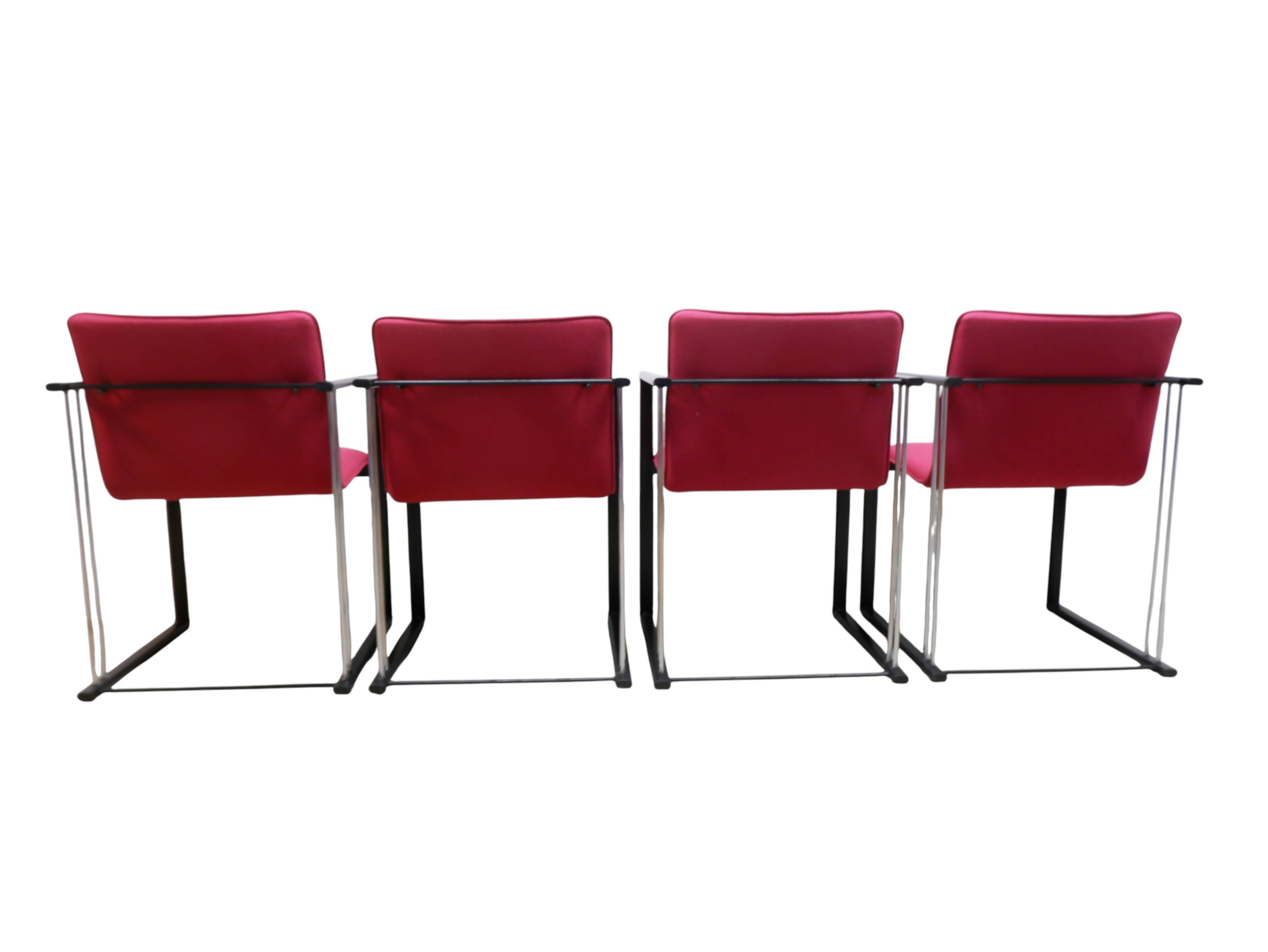 Set of 4 vintage dining chairs, 1980s