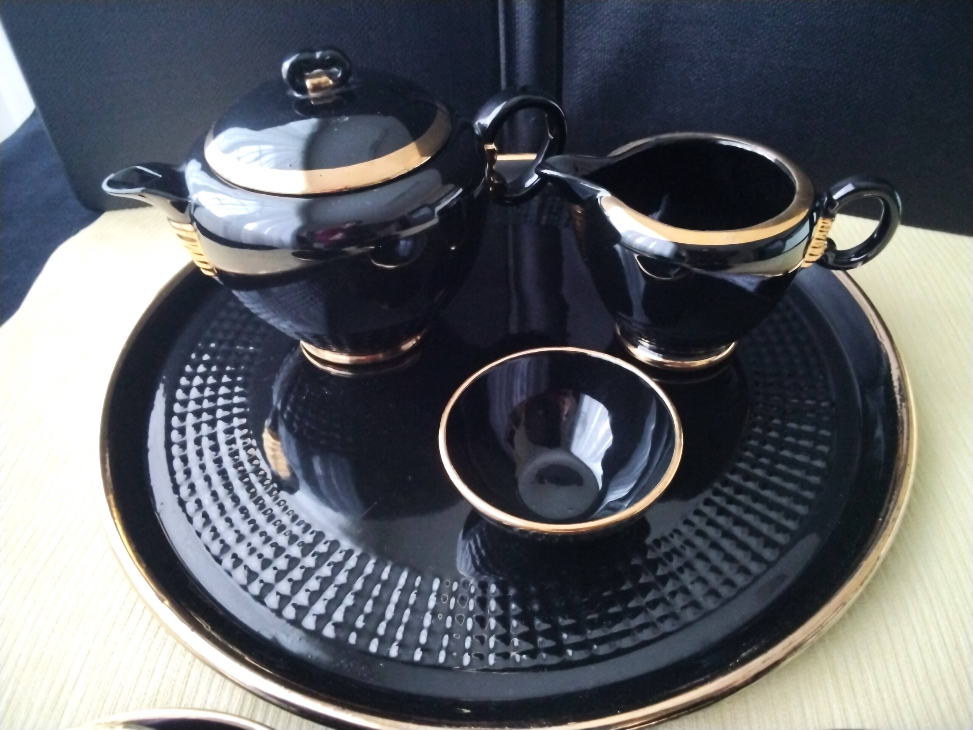 "Tête à tête" tea set in Blanche Letalle ceramic for Saint Clément
