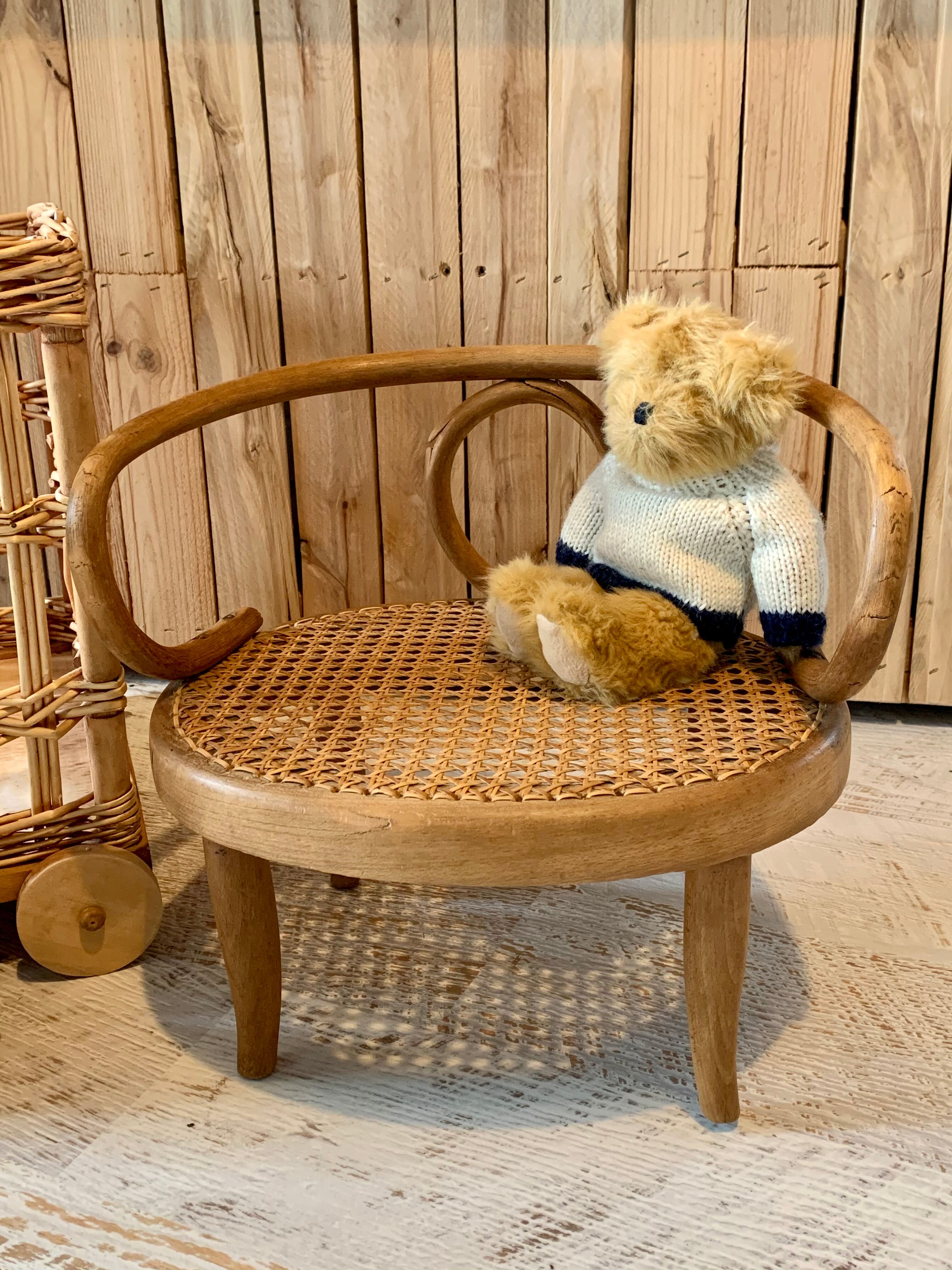 Thonet children's chair