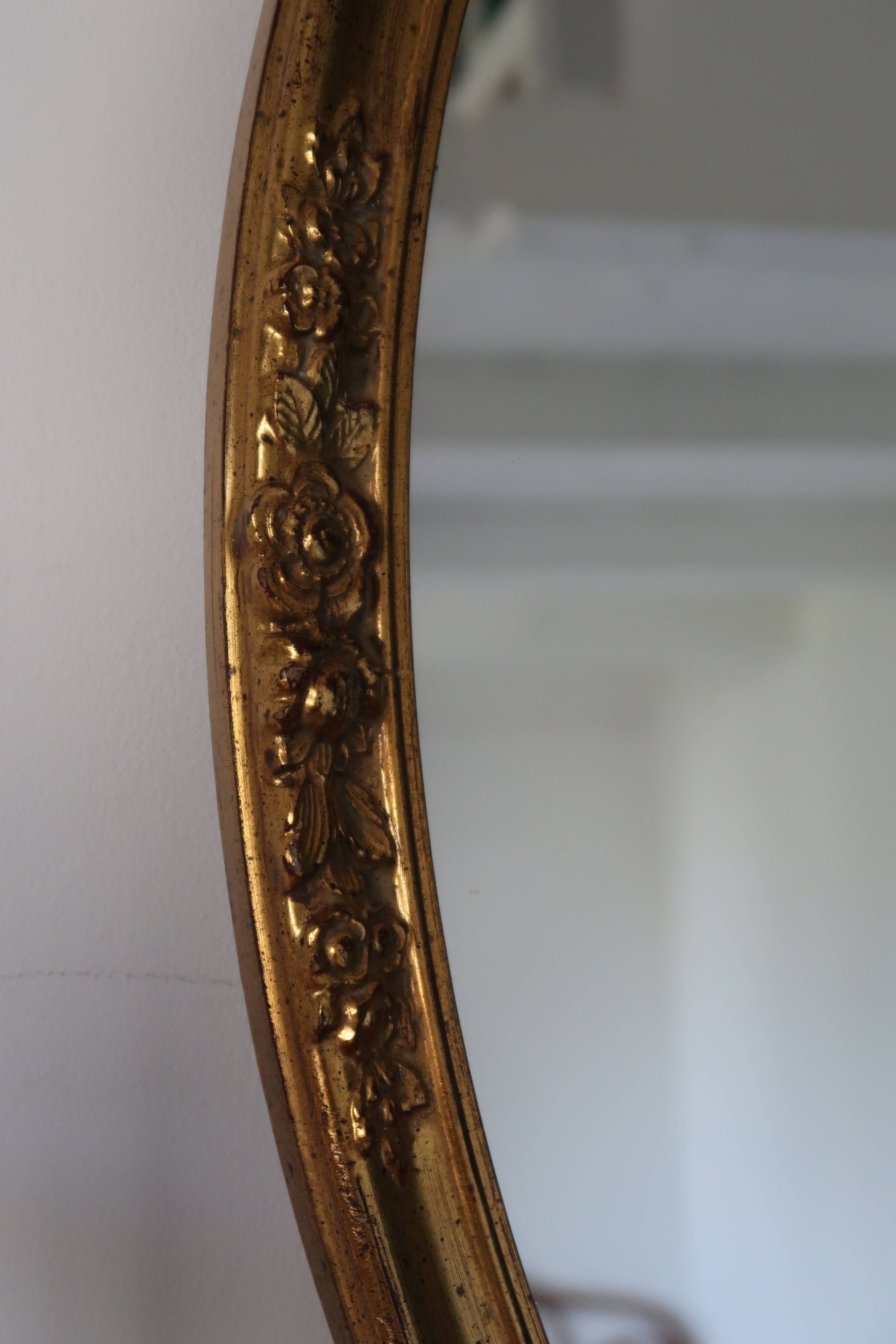 Miroir ovale doré vintage