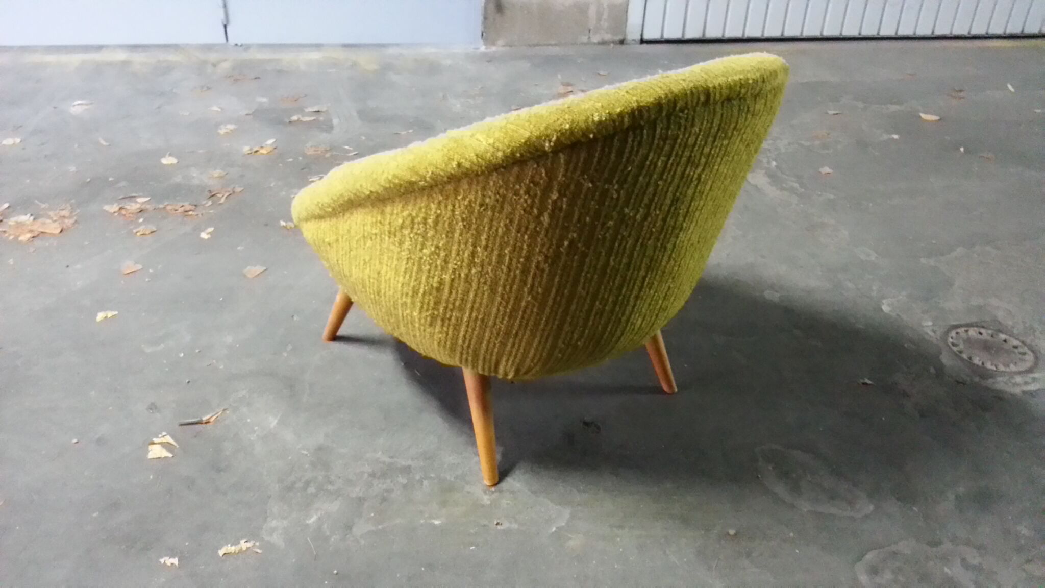 Fauteuil œuf  EGG années 50 style Jean Royere