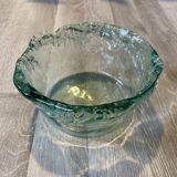 Petit pot en verre à forme libre et organique