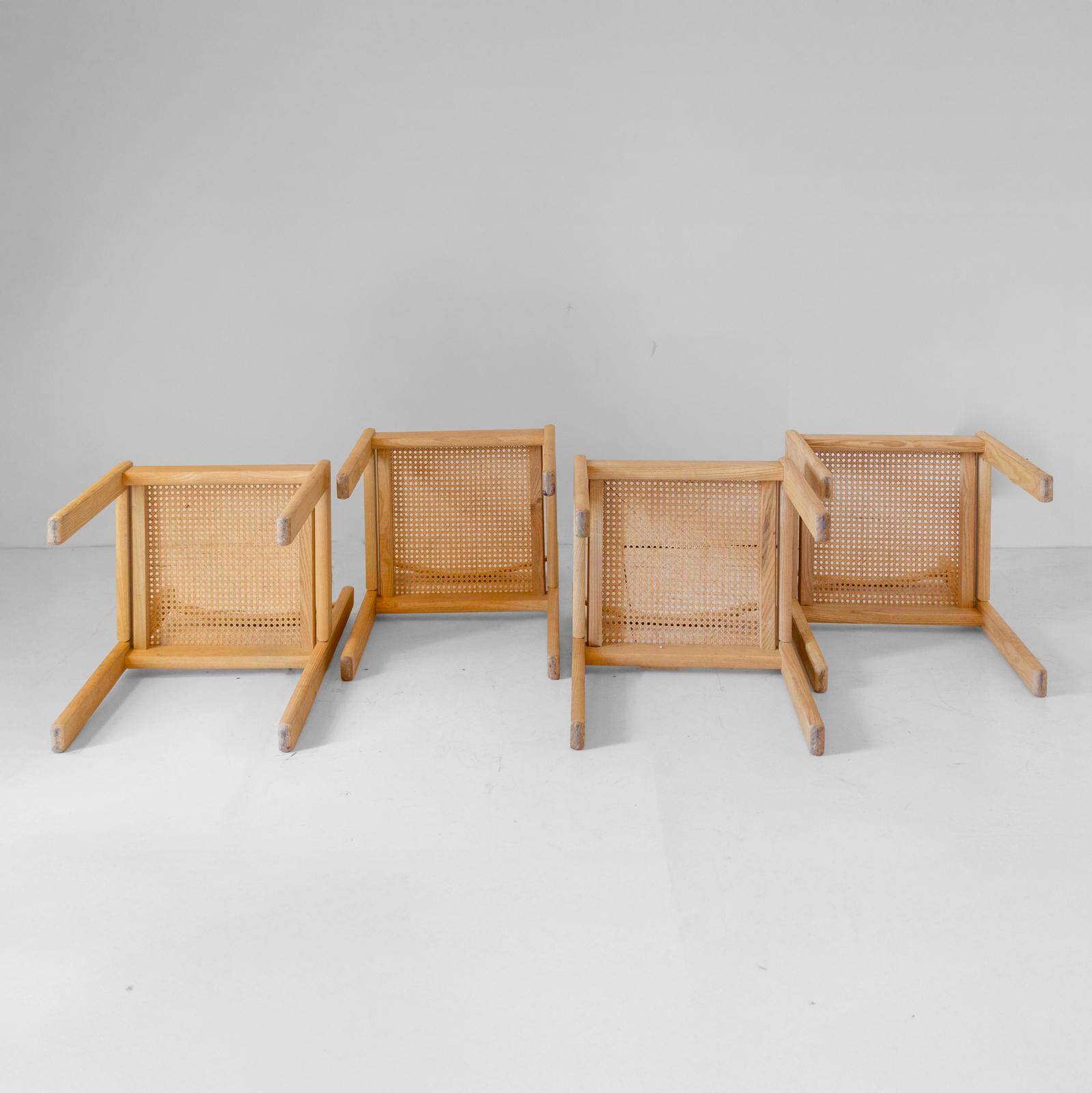 Set of four Italian oak dining chairs with Vienna straw seats, 1970s