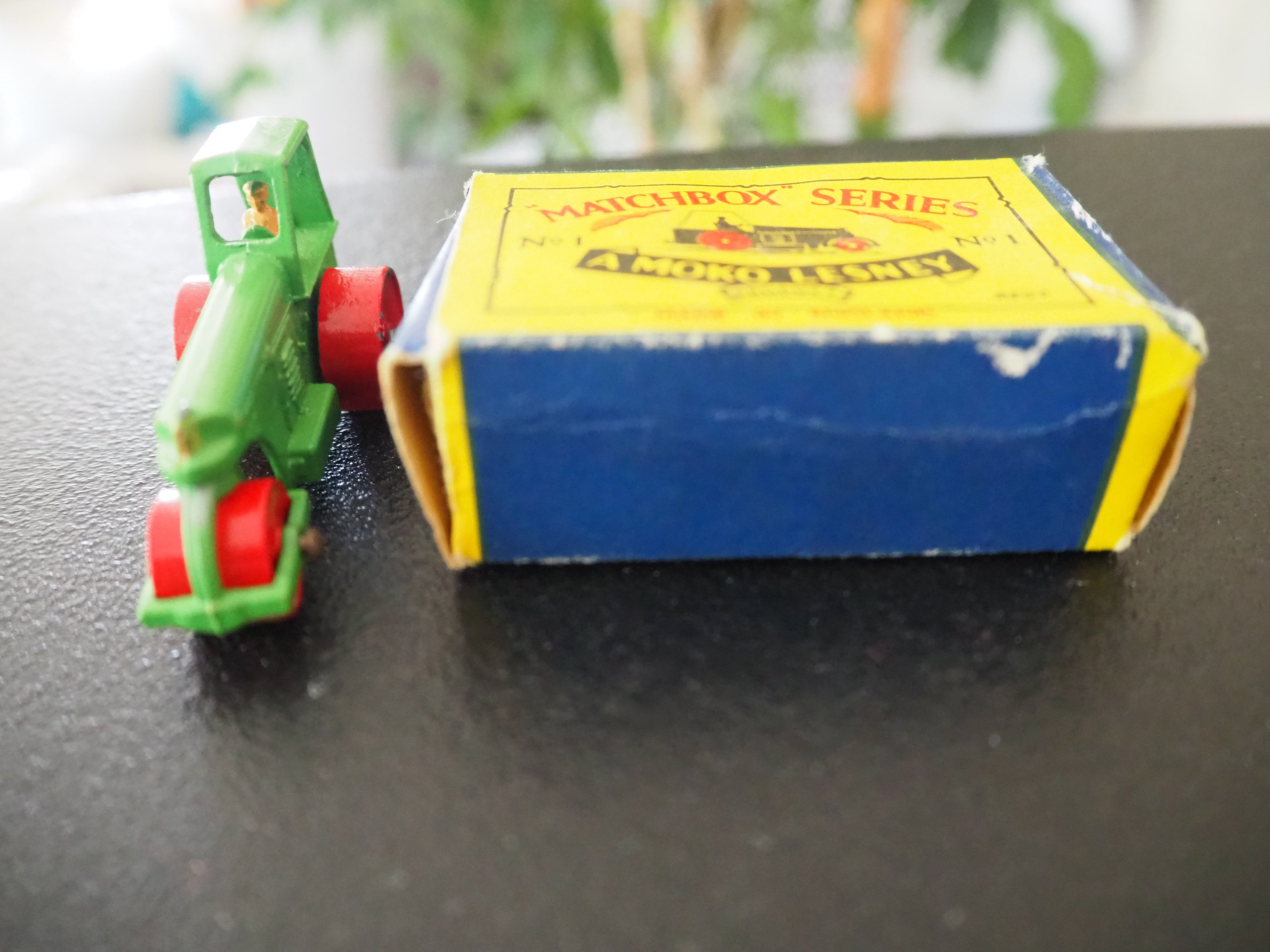 Matchbox Series No.1 - A MOKO LESNEY