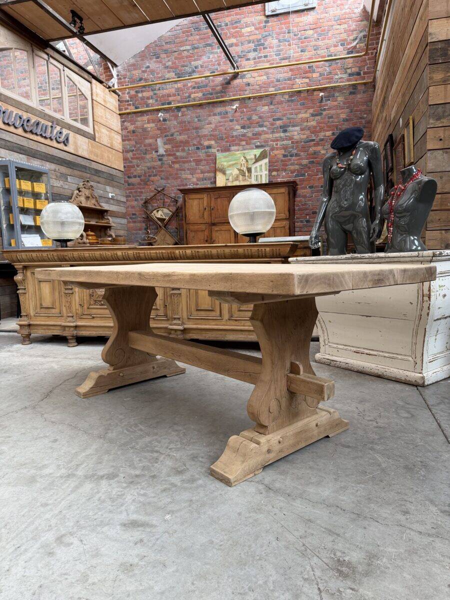 Monastery-style oak table