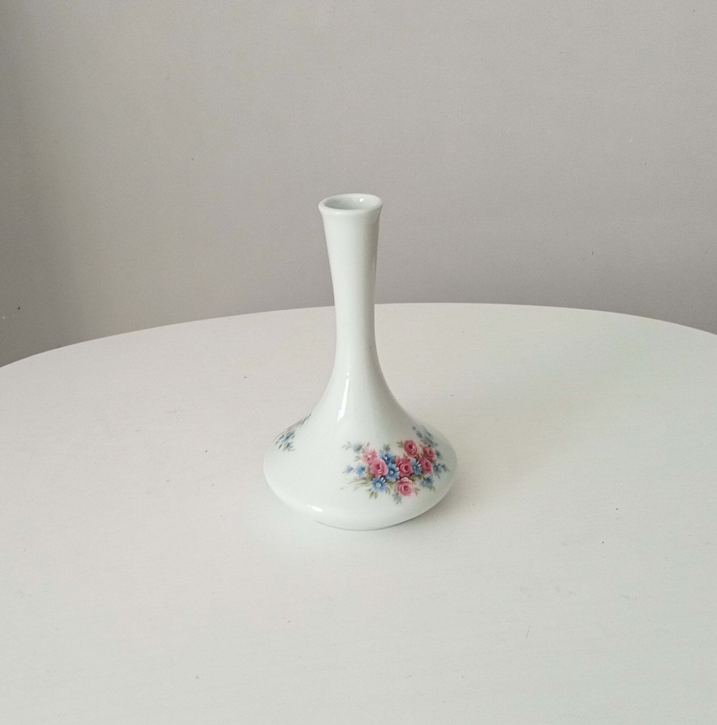 Vintage soliflore in Limoges porcelain