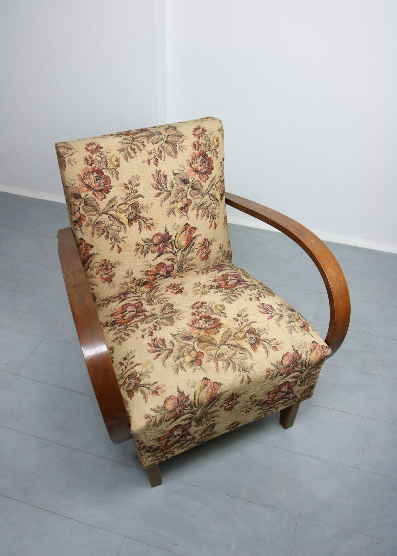 Mid-century Bentwood Jindrich Halabala Armchair, 1950s