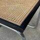 Chaise Cesca B64 avec accoudoirs by Marcel Breuer Design en noir