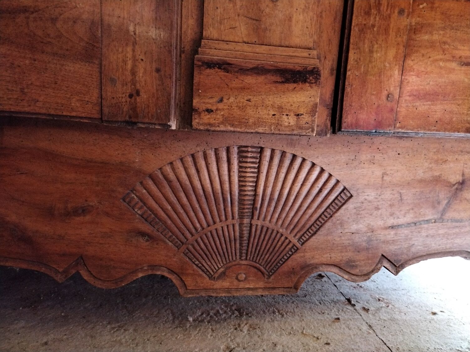 Armoire de mariage Louis XV