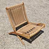 Pair of Mid-Century Modern folding chairs in beech and paper cord by Ebert Wels.