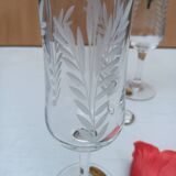 Hand-engraved champagne flutes