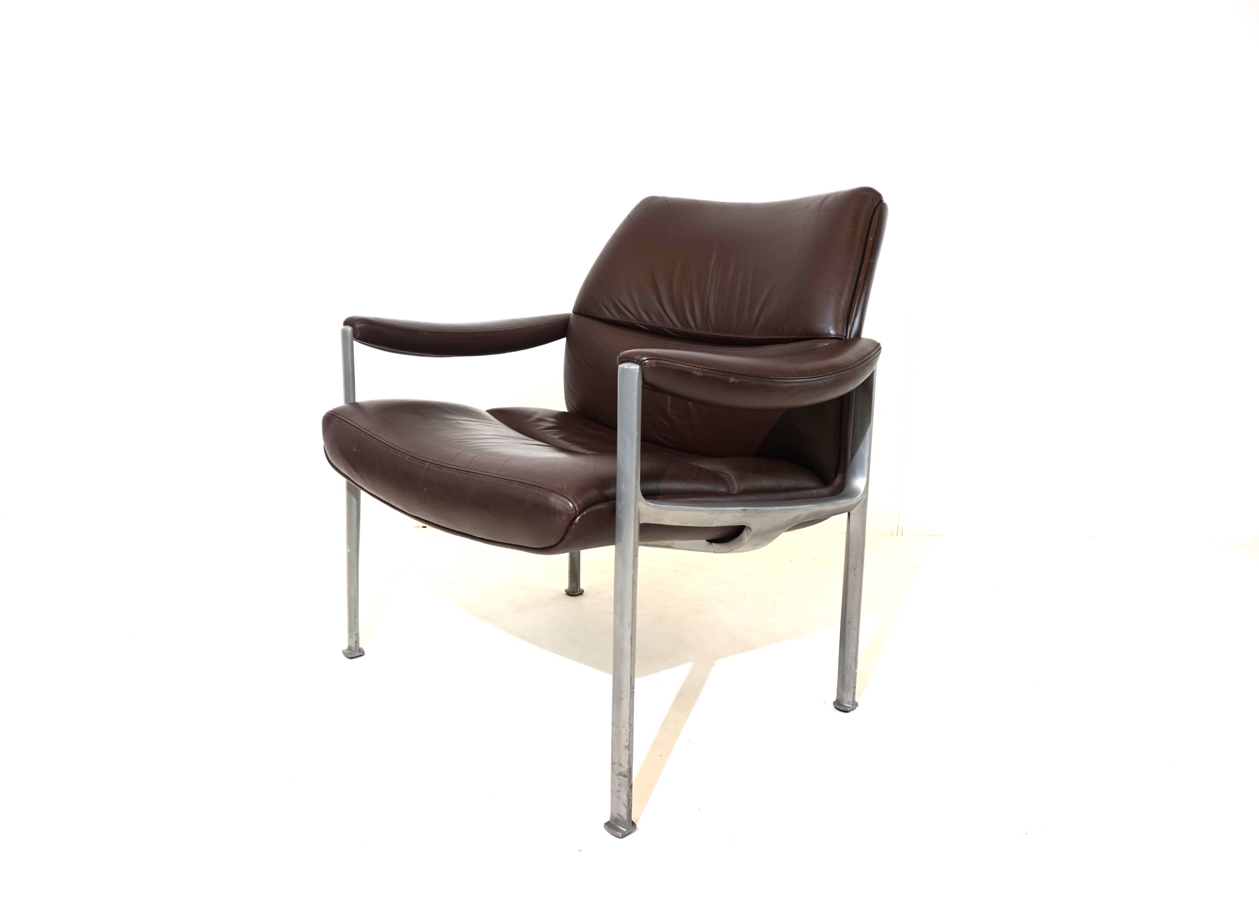 Röder Söhne leather lounge chair by Miller Borgsen