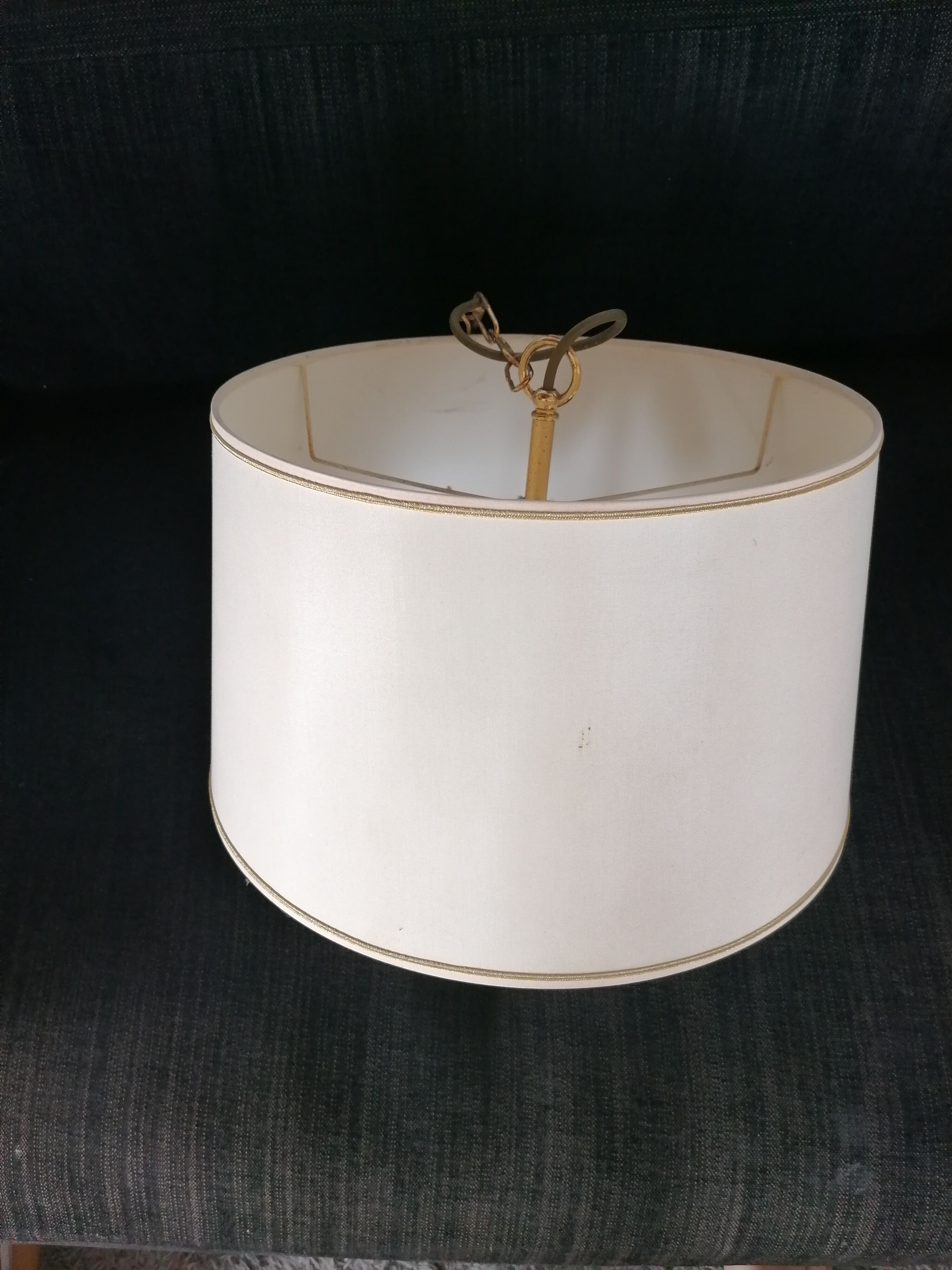 Lustre suspension bouillotte 3 lampes décor roseaux