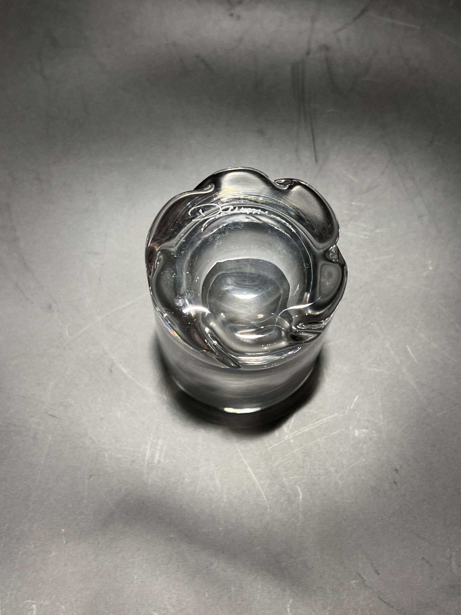 Coffret de huit verres à cocktail de la marque Daum