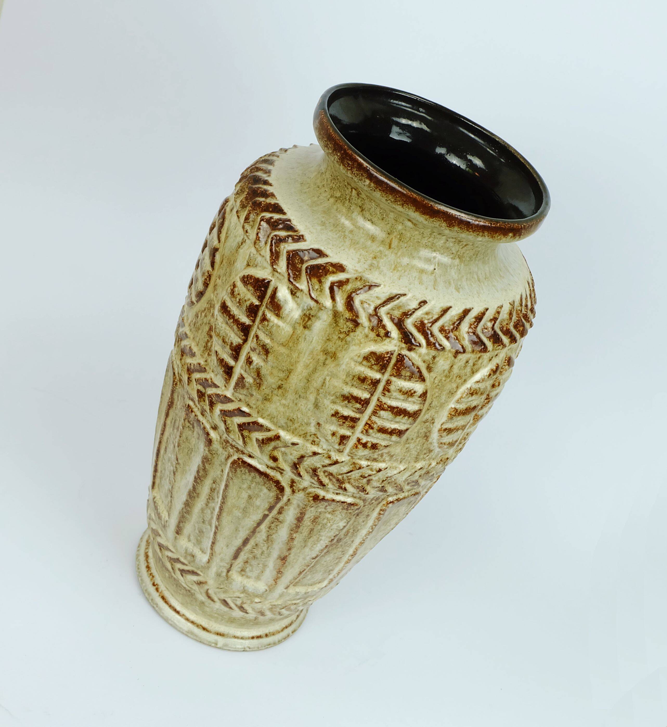 1960s 70s bay keramik VASE floorvase 72 40 beige and brown relief pattern