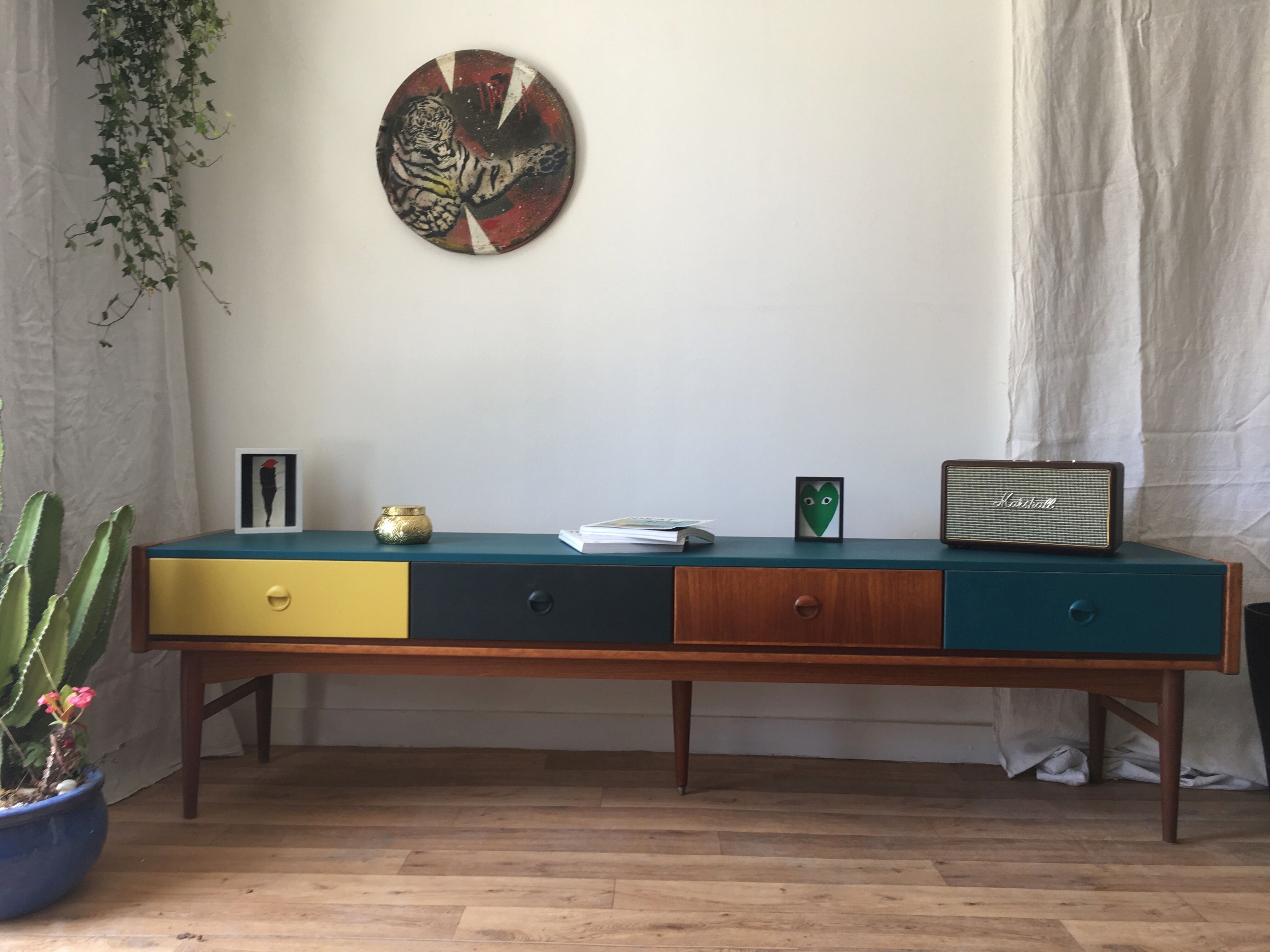 Sideboard