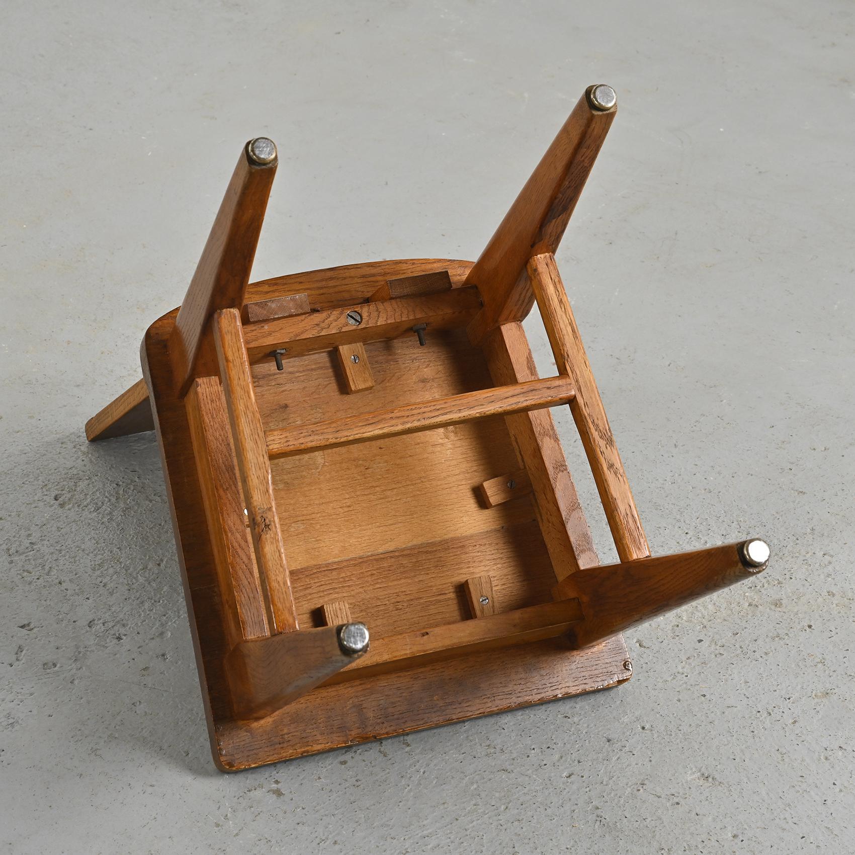 Ensemble de six chaises en chêne par Henry Jacques Le Même, France vers 1940