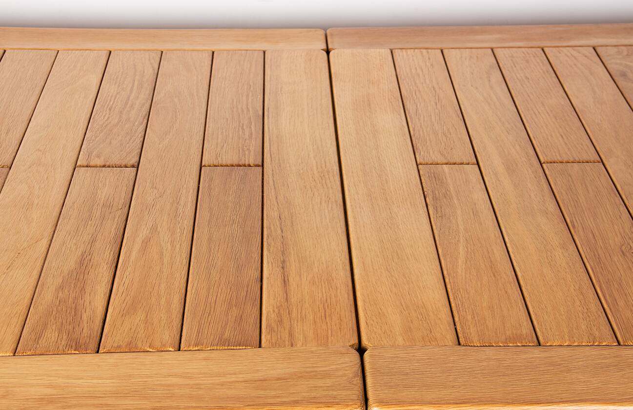 Large extendable dining table in solid oak by Guillerme and Chambron.